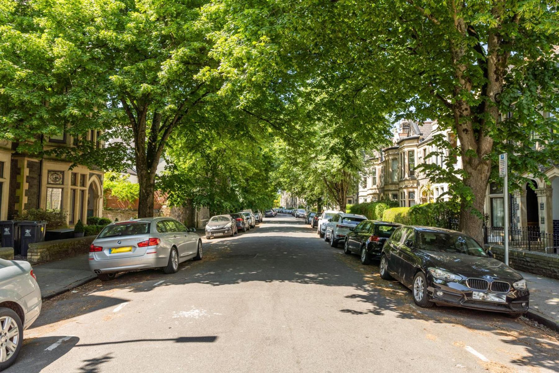 Charming Elegance At The Pontcanna Pearl - Prime Location With Comfort And Style Cardiff Eksteriør bilde
